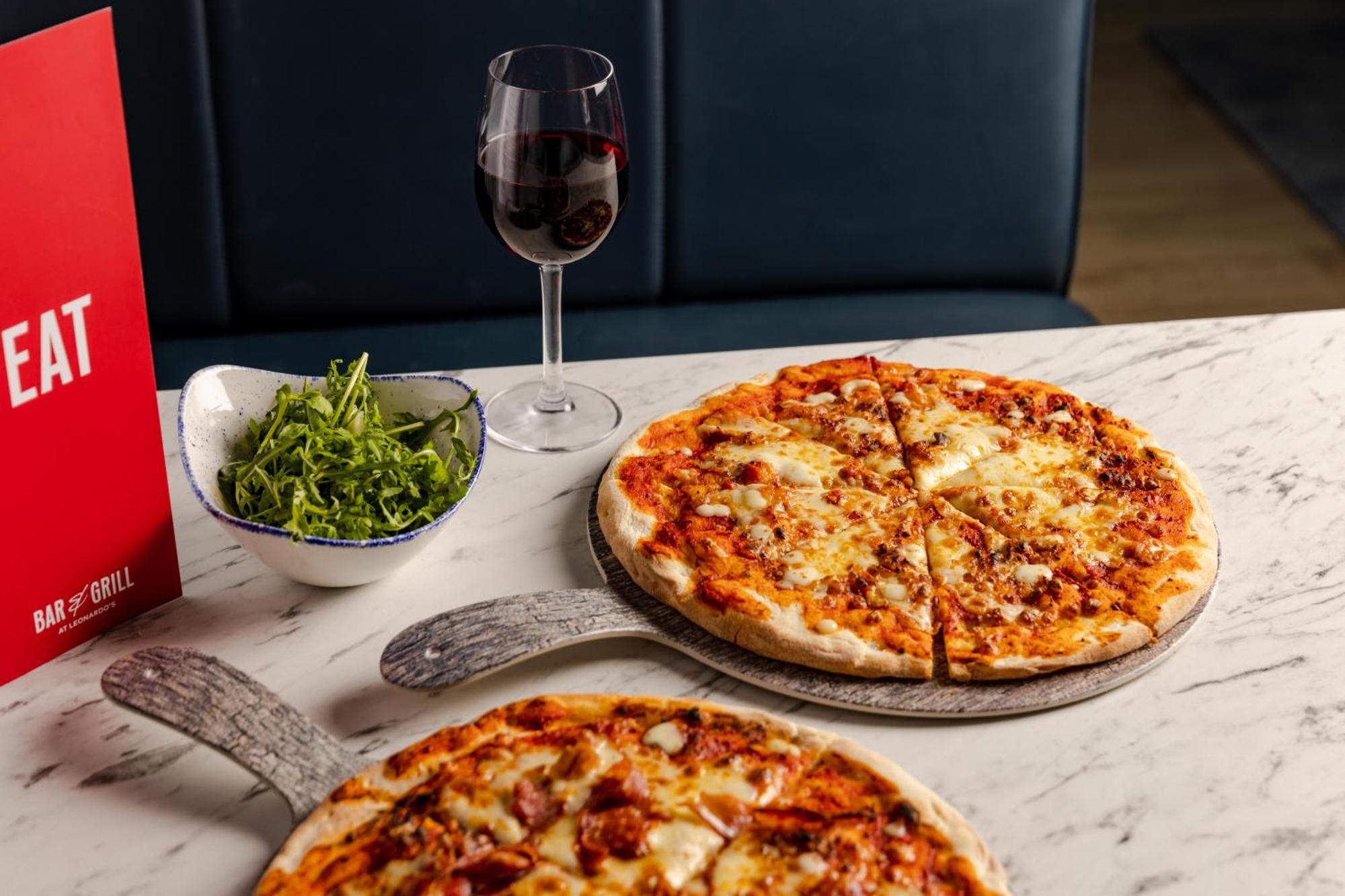 Leonardo 4* Bristol