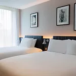 Leonardo Hotel Bristol City